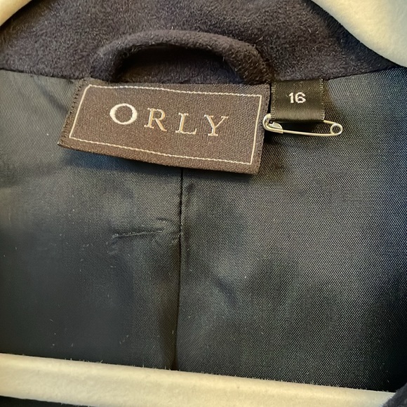 Orly zip up jacket like new - Picture 2 of 9
